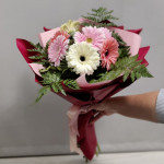 Букет из кустовой розы и альстромерии «Жизель» от интернет-магазина «Цветочная лавка»в Троицке