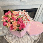 Букет из 31 французской розы от интернет-магазина «Я люблю цветы»в Троицке